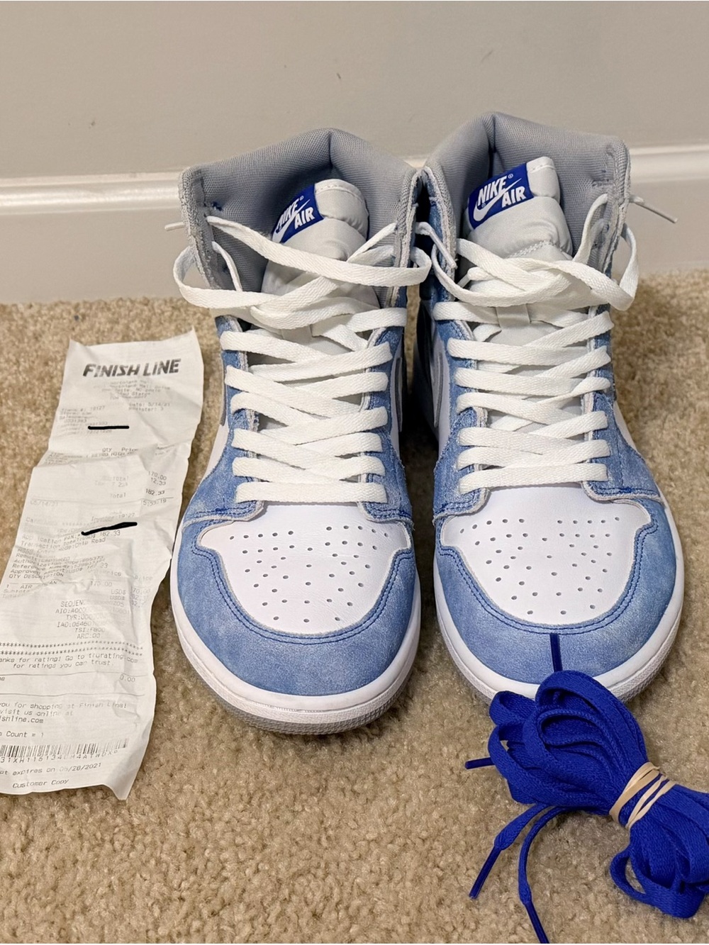 Nike Air Jordan 1 Retro OG High ‘Hyper Royal’ *No Box 12M
